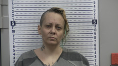 Mugshot of LINDQUIST, LEAH
